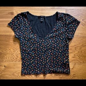 Black floral crop top